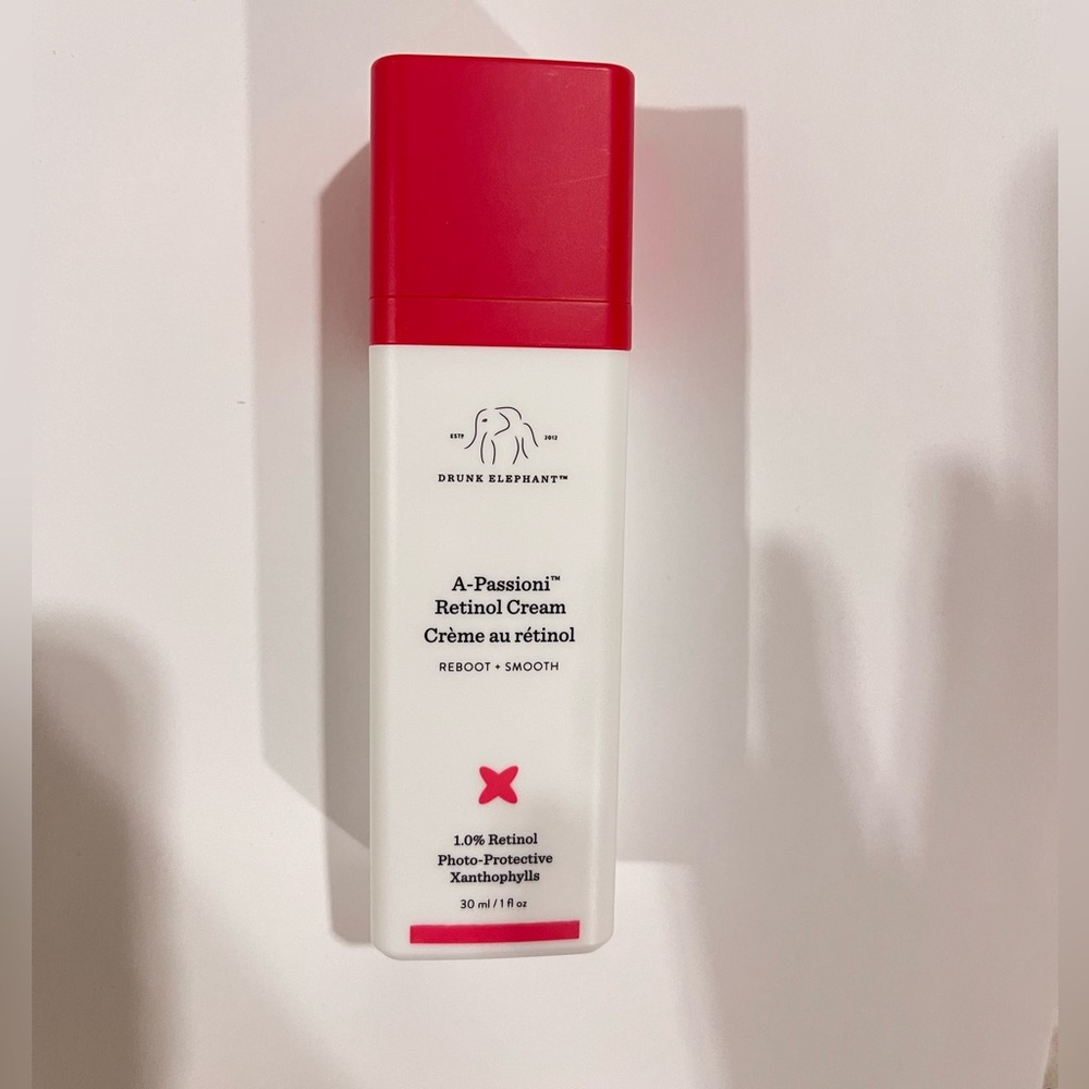 Drunken Elephant Retinol Cream. 1% retinol & photo protective